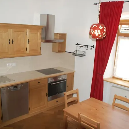City Apartment *